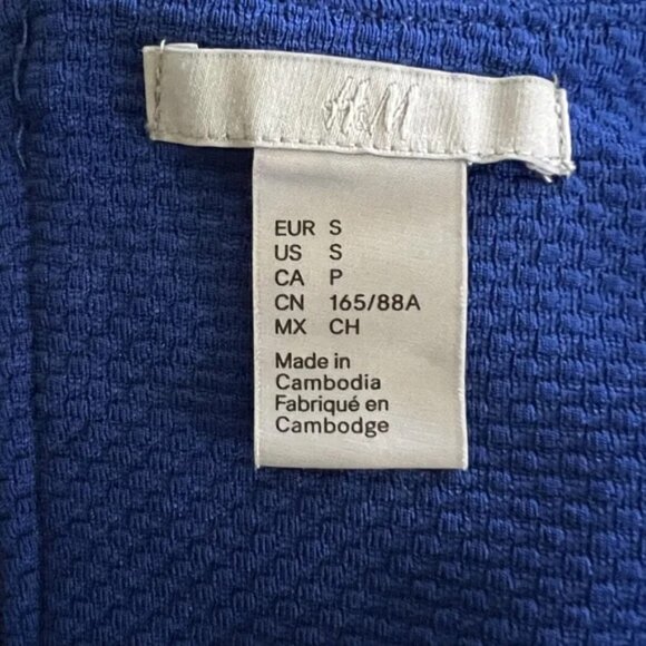 15. H & M Cobalt Blue peplum hem Shell Top Small - Picture 2 of 5